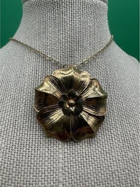 JACMEL JCM 925 Sterling Silver/14k Gold Plated Flower PENDANT & Chain
